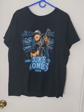 Luke Combs Women's World Tour 2023 Concert T- Shirt Country XL
